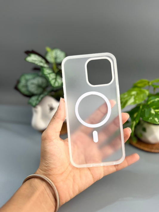 Iphone 14 Sand Magsafe Cover