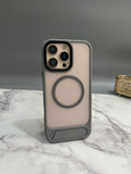 Iphone 16 Pro T-Stand Magsafe Cover