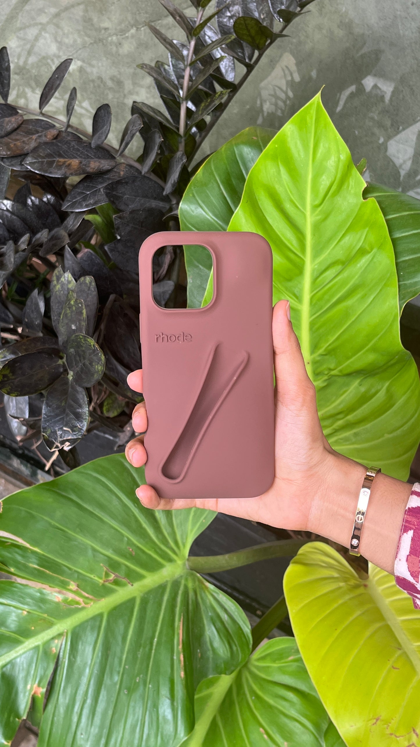 Iphone 15 Pro Max R-Hode Cover (Without Lipgloss)