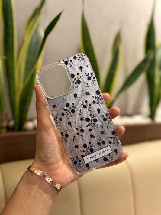 Iphone 15 Plus Cute Black Flowers Cover