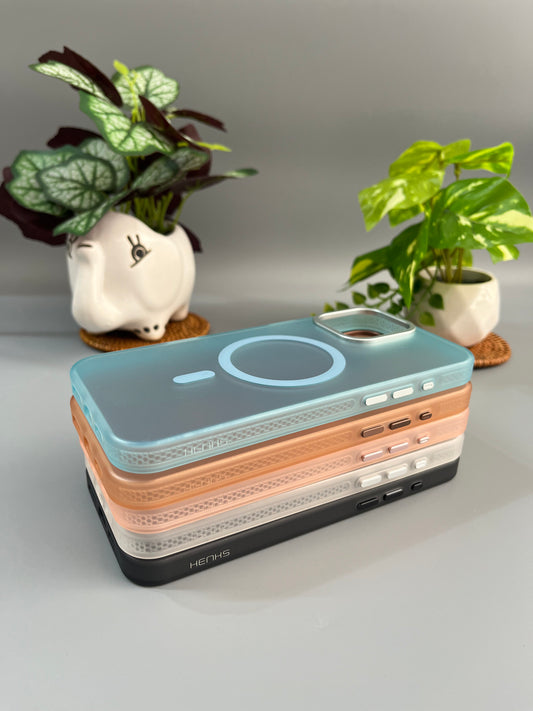 Iphone 16 Pro Max Sand Magsafe Cover