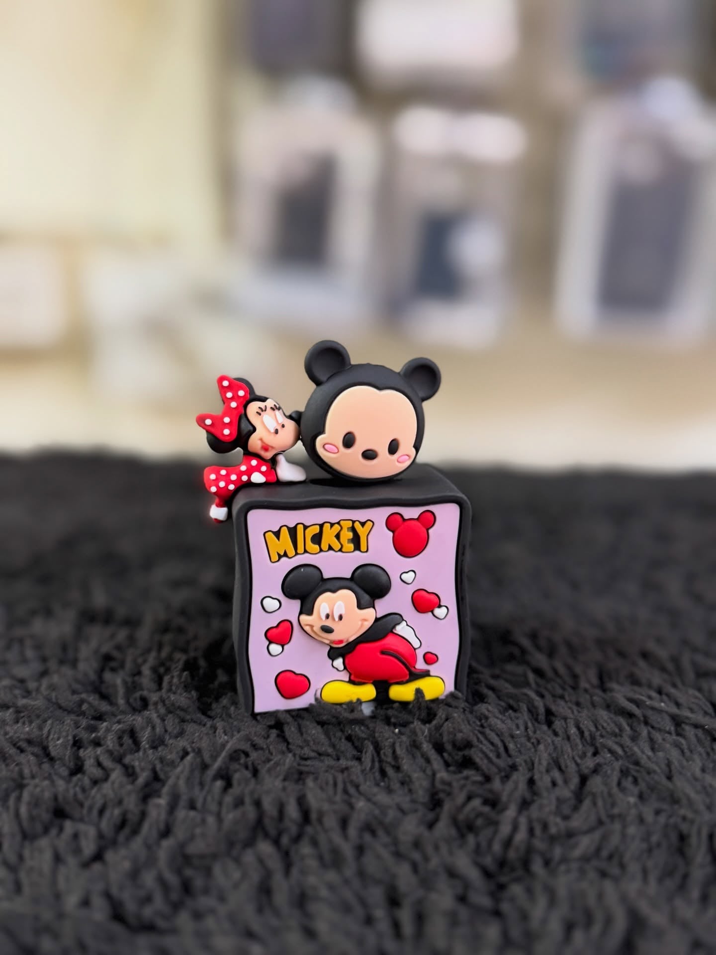 Iphone Charger Cover - Mickey & Minnie (With Wire Protector)