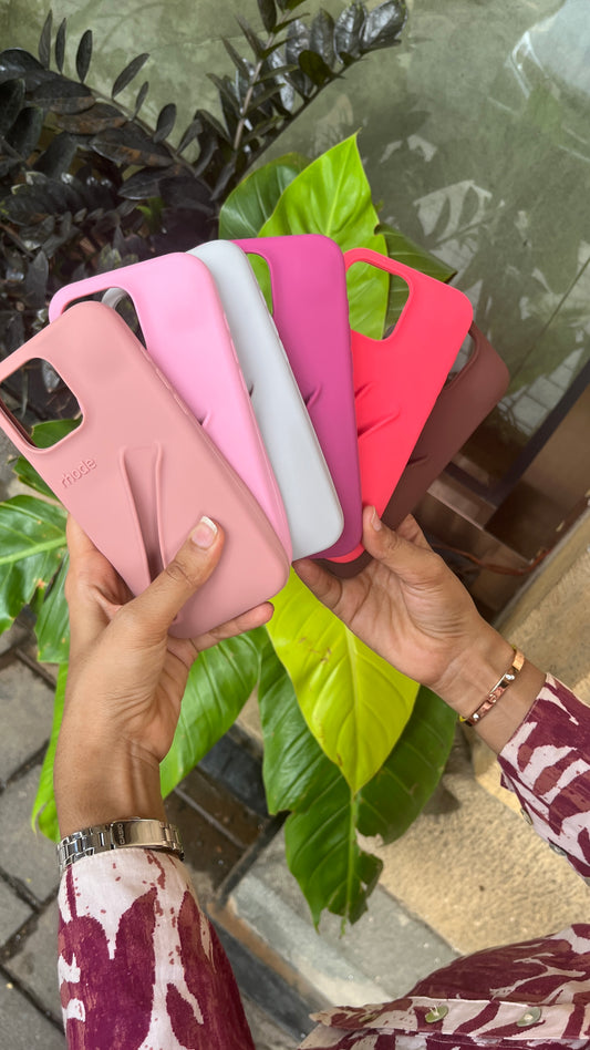 Iphone 15 Pro Max R-Hode Cover (Without Lipgloss)