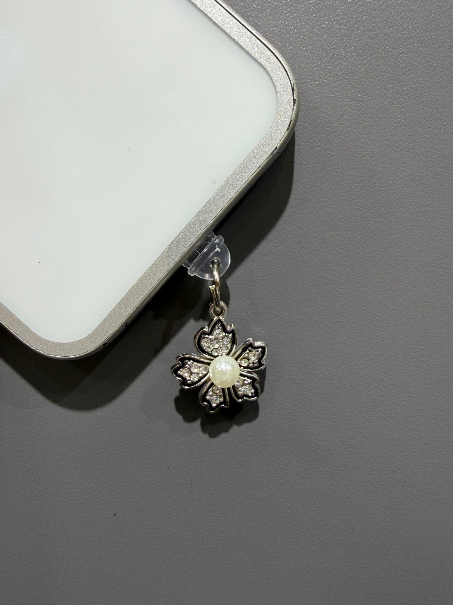 Silver Clover Pearl Phone Charm