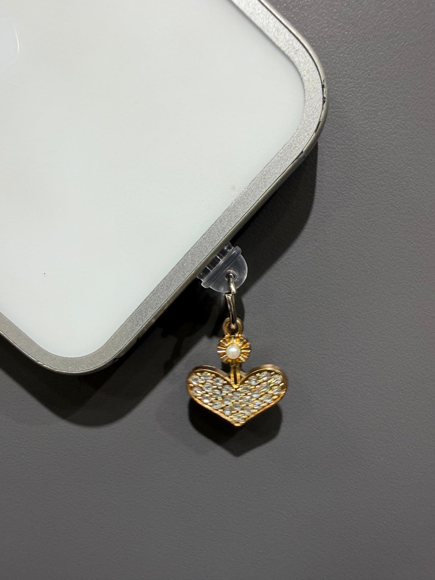 Crystal Heart Phone Charm (Gold)