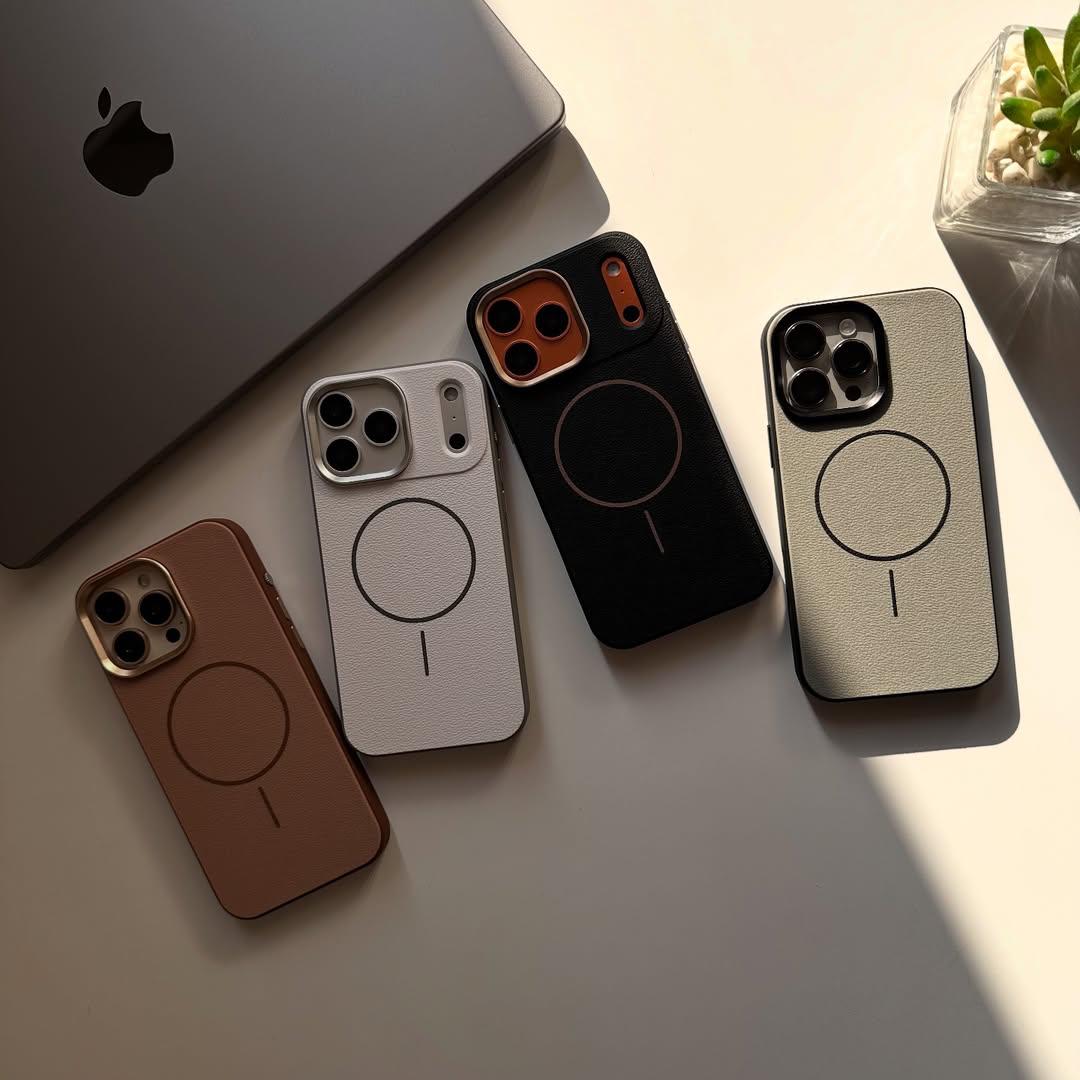 iPhone Luxury Leather Magsafe Cover (Black)