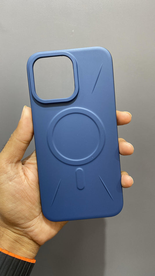 iPhone 14 Premium Armor 3D Magsafe Cover